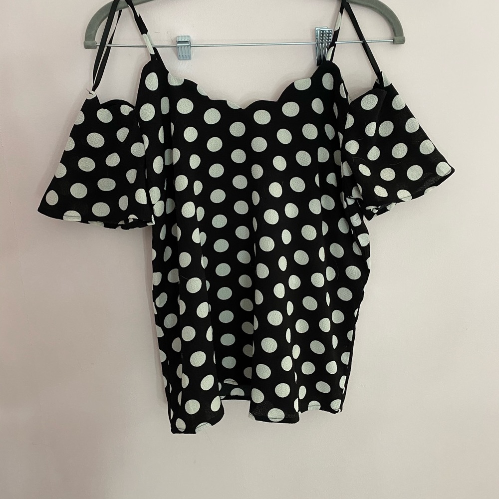 Tee shirt